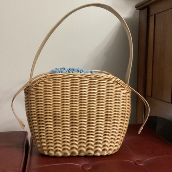 Talbots basket drawstring handbag - Picture 3 of 3